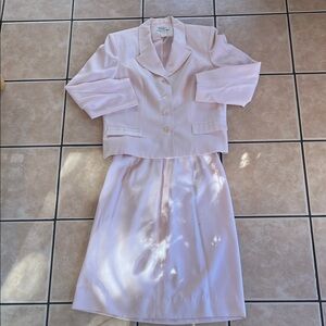 Henry-Lee Petites Soft Pink Blazer and Skirt Set (Size 14P)